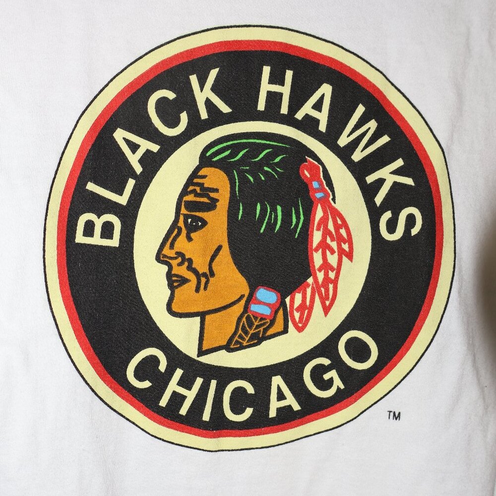 💛‎ 2 for $15 💛 Chicago Blackhawks NHL Graphic T-Shirt – White (Men’s M) - Picture 4 of 10